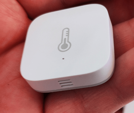 Zigbee temperature and humidity sensor