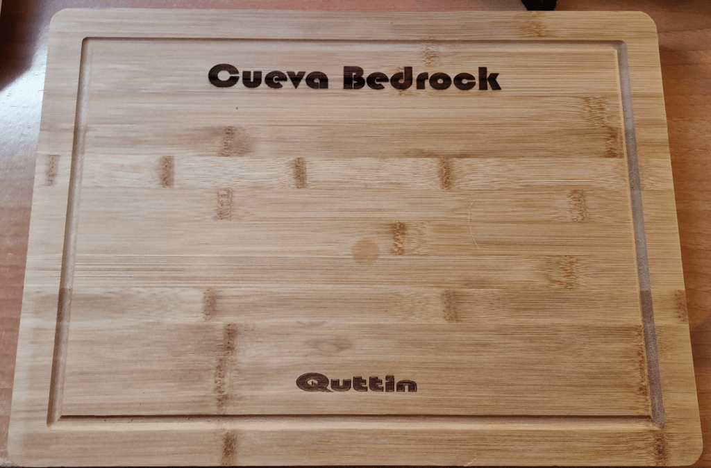 Cueva Bedrock bread board